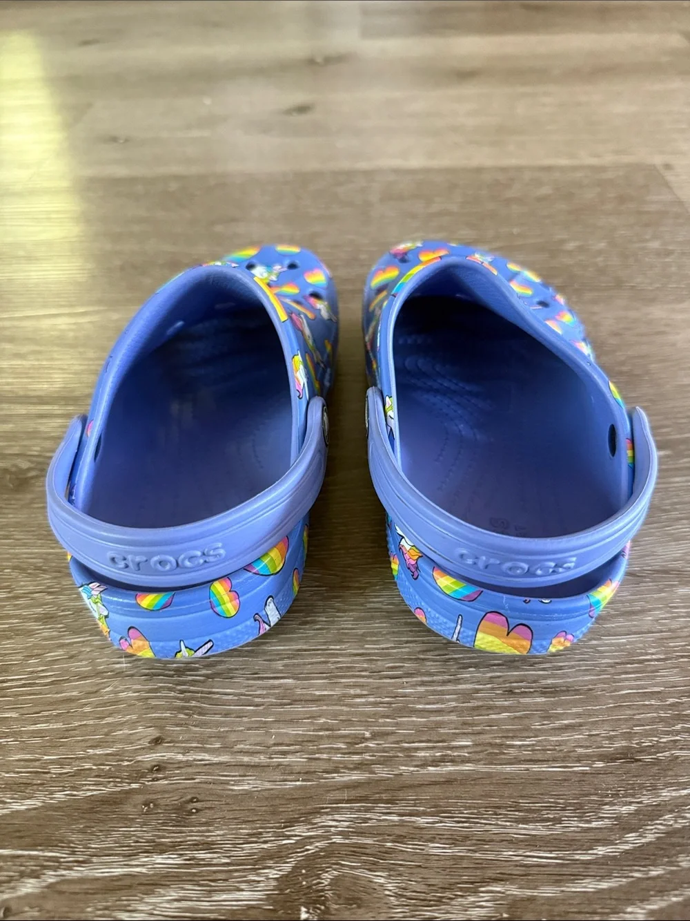 CROCS Kids clogs - Purple with Rainbow Hearts & Unicorns size 1 Junior